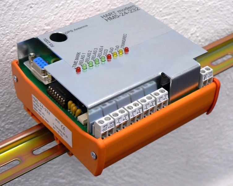 HM5-24-232, HART modem s přijímačem GPS